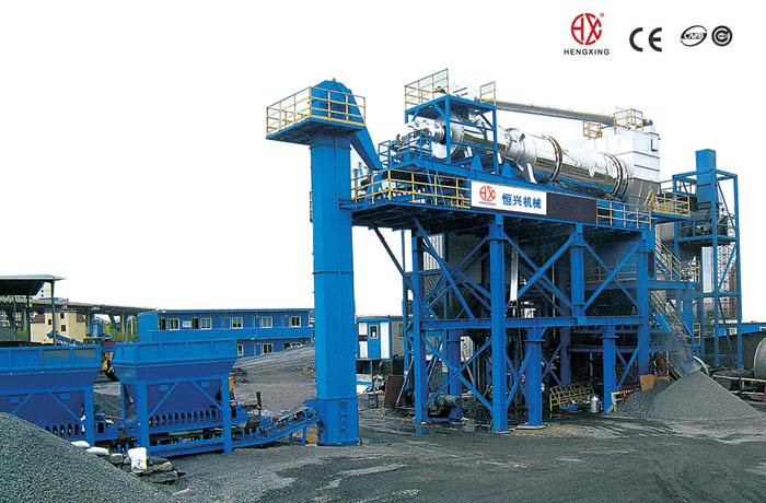 固定式(shì)瀝青混合(he)料再生攪(jiao)拌設備