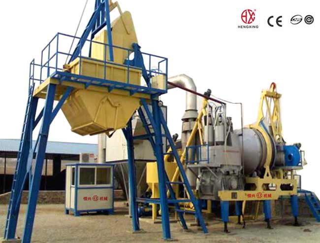 移動強制(zhì)式瀝青混(hun)凝土攪拌(ban)設備