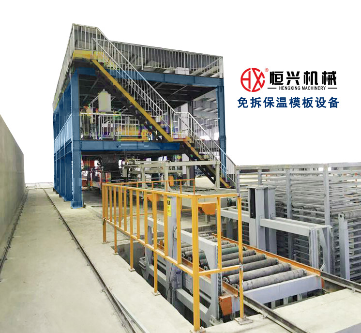免拆保(bǎo)溫模闆設(shè)備